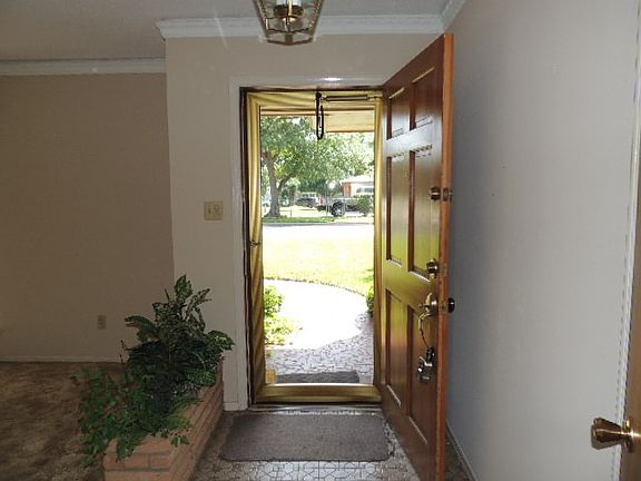 4th image of 7500 Natalie Dr