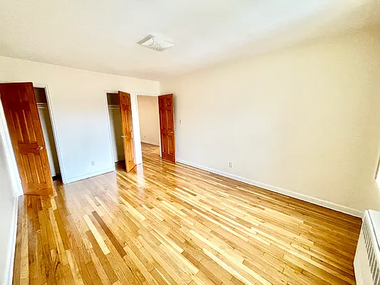 Rented by Amorelli Realty | media 11