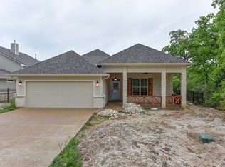 17817 Seneca Spgs, College Station, TX 77845