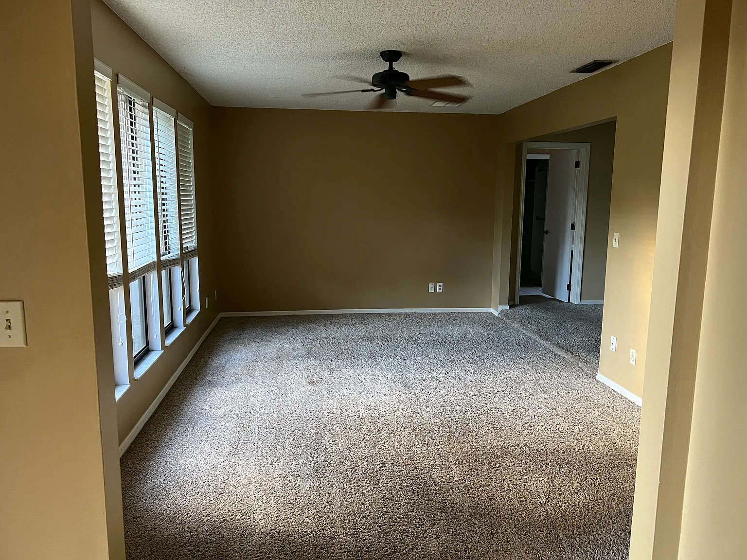 241 Queensberry Court — Photo 3