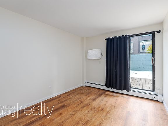4th image of 48 President St #1