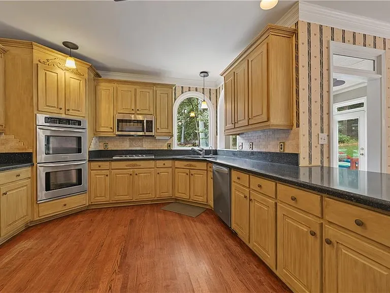 1792 Bristol Farms Ct — Photo 22