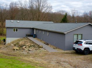 3623 Niles Carver Rd, Mineral Ridge, OH 44440