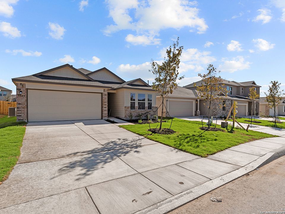 2nd image of 101 Prescott Drive