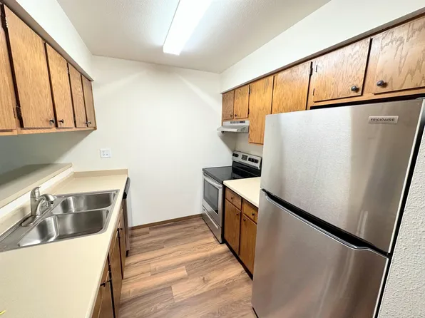 845 N Gammon Rd APT C, Madison, WI 53717
