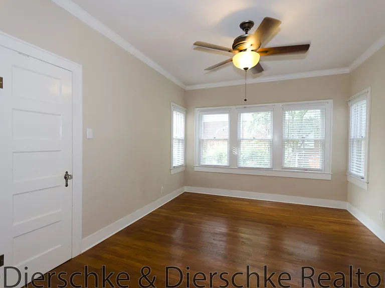 1007 Austin St — Photo 13
