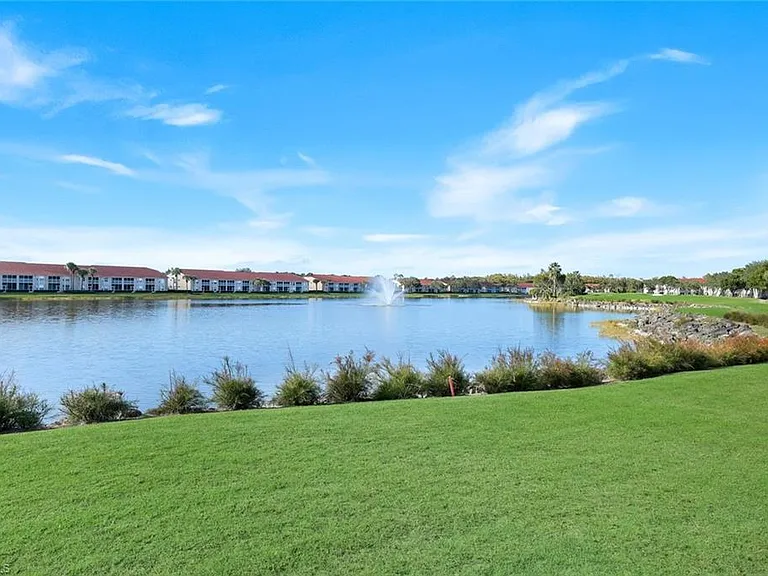 2740 Cypress Trace Cir #2715 — Photo 17