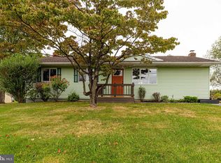 10614 Burkett Rd, Greencastle, PA 17225