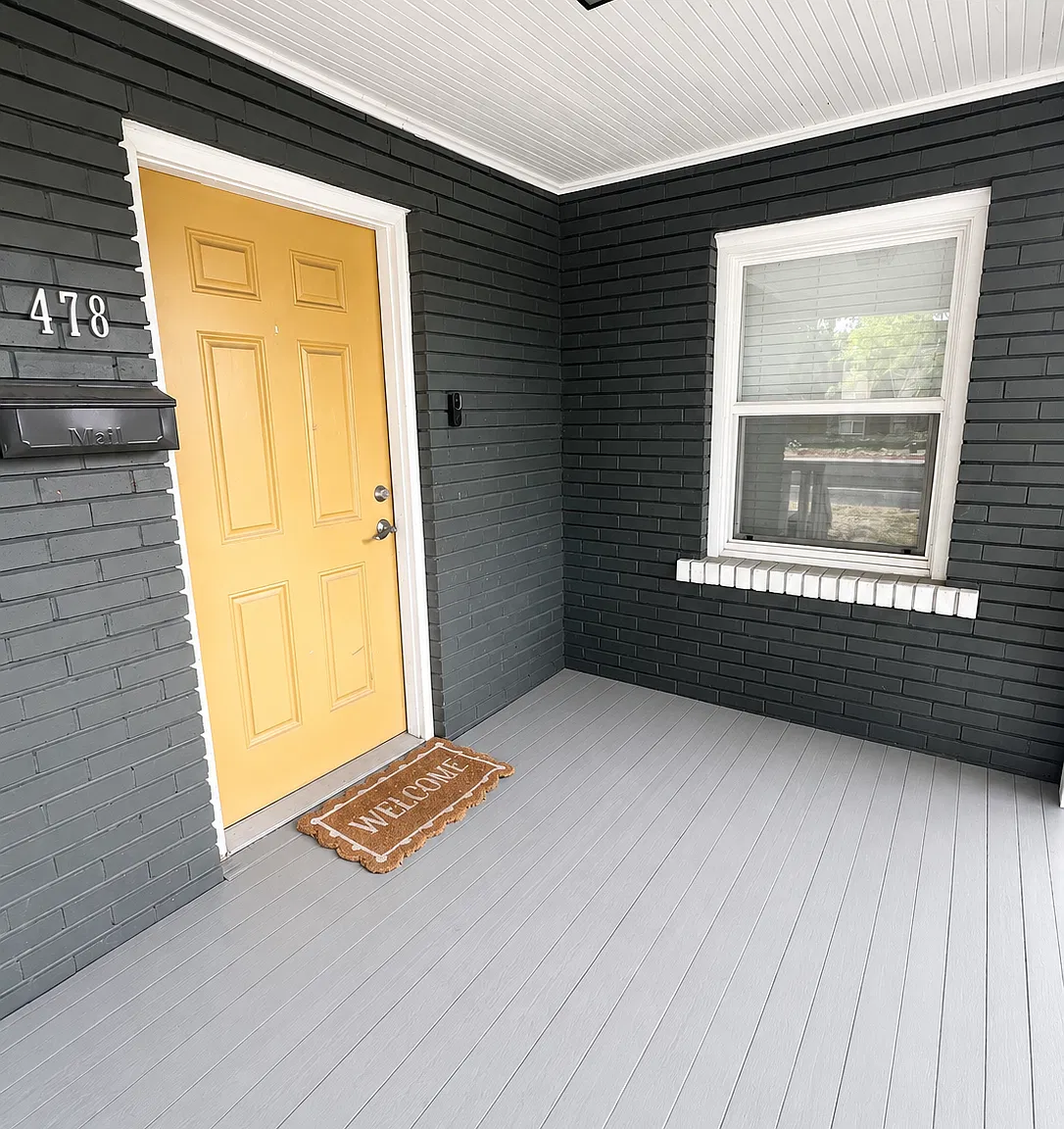 3 bed, 1200 sqft, $2,000 — Photo 3