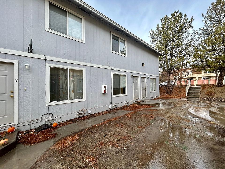 1st image of 3931 Pheasant Dr #2