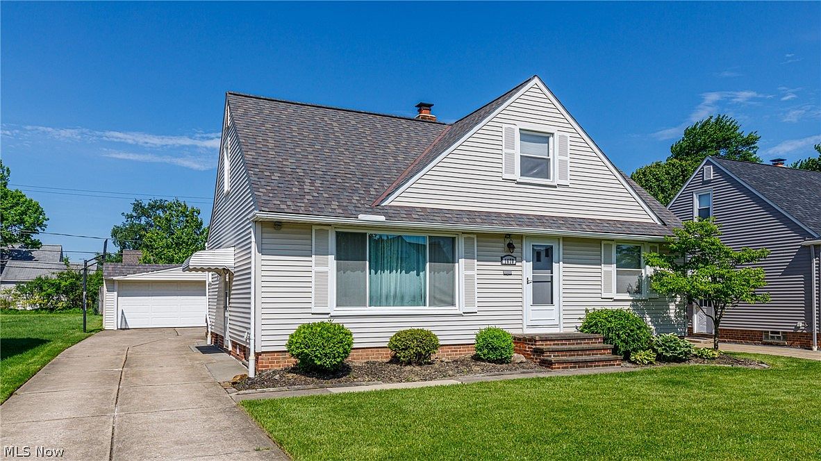 1670 Mayfair Blvd, Mayfield Hts, OH 44124 Zillow