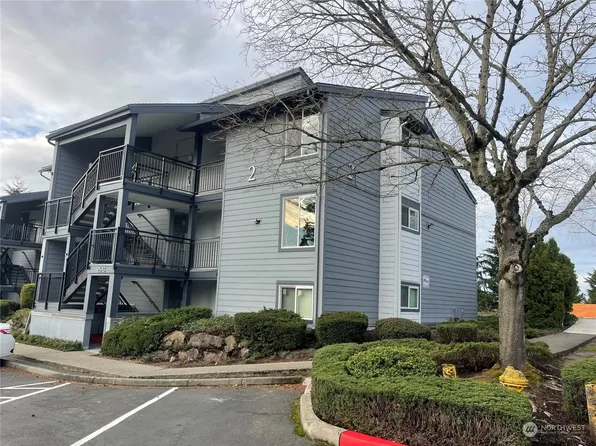 2613 NE 4th Street #221, Renton, WA 98056