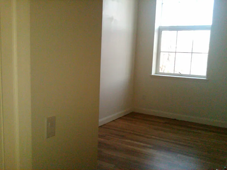 27 Western Avenue — Photo 12