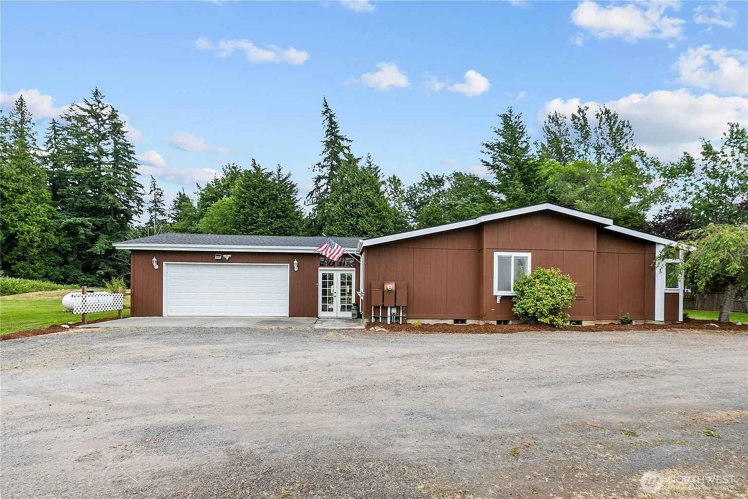 4030 Twin Creek Road photo 1