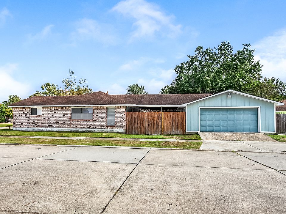 2nd image of 125 Westminster Dr