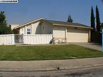 1st image of 2284 Grouse Way