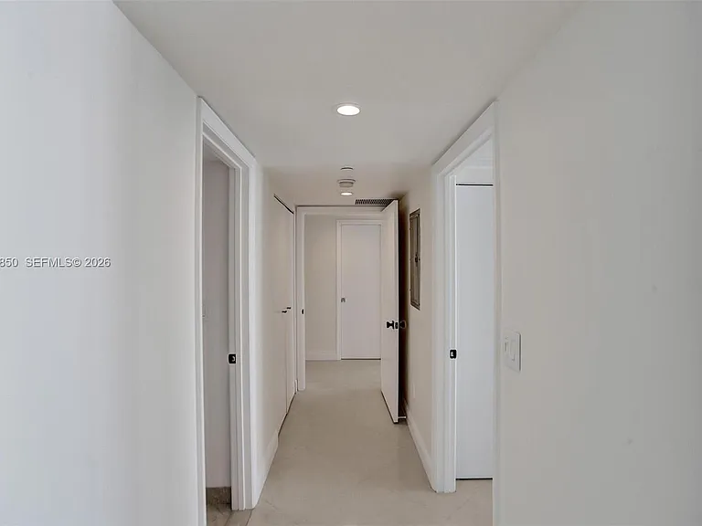 6917 Collins Ave #915 — Photo 11