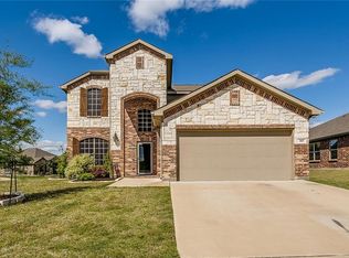301 Coral Vine Ln, Burleson, TX 76028