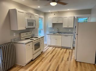 31 Grove St #31C, Dover, NH 03820
