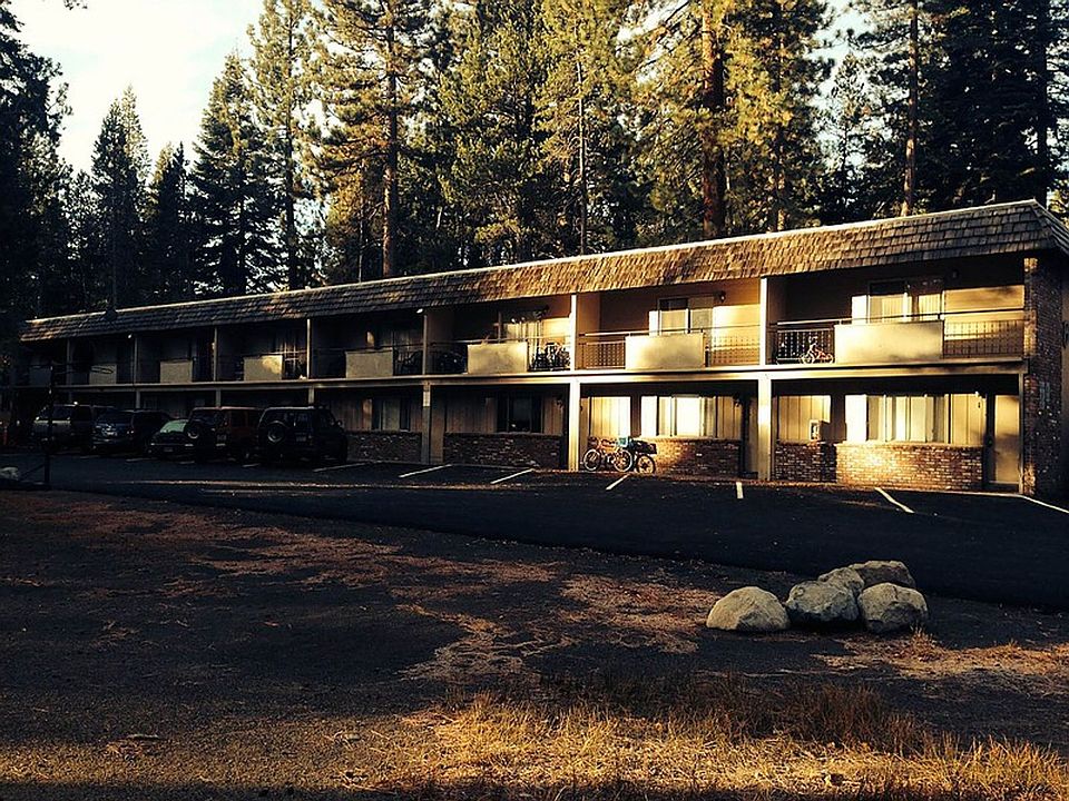 1st image of 1946 Bonanza Ave #19