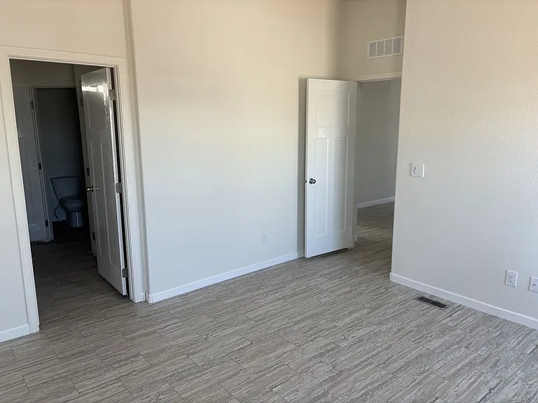 3405 S Tomahawk Rd #304 — Photo 9