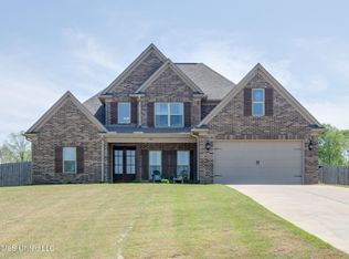 742 Moore Loop, Byhalia, MS 38611