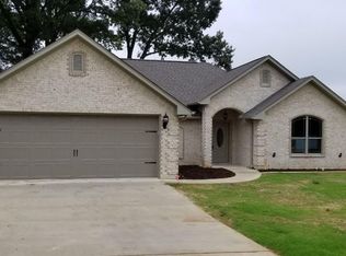 405 Sunnyhill Dr, Tyler, TX 75702