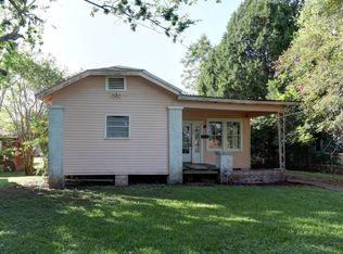 120 Mill St, Jeanerette, LA 70544