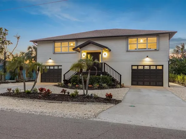 127 Crescent Dr, Anna Maria, FL 34216