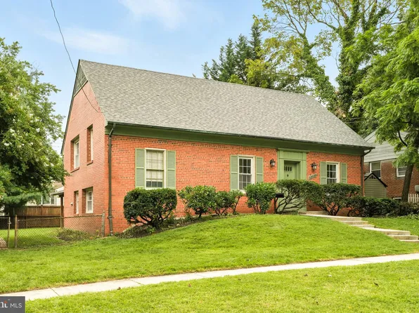 12033 Livingston St, Silver Spring, MD 20902