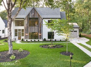 245 Pebble Trl, Alpharetta, GA 30009
