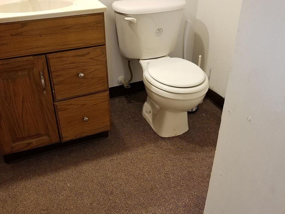 2nd image of 12 Peterson St
