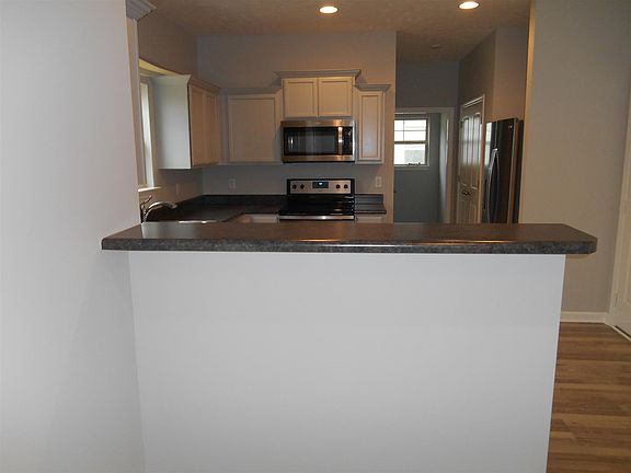 4th image of 1614 Odessa Ave