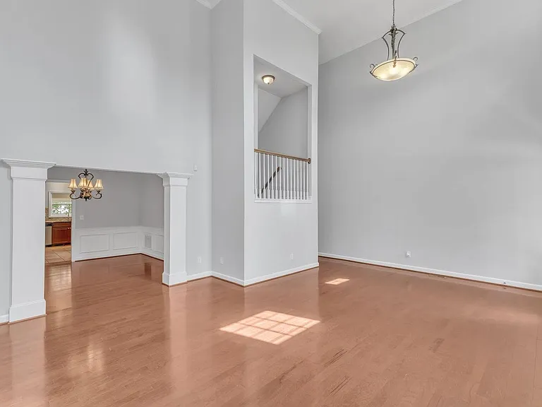 9301 Perini Ct — Photo 8