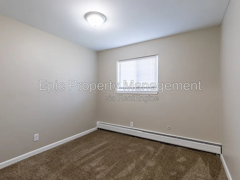 1730 Goddard Rd #6 — Photo 7