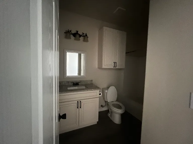 5573 Mars Ave — Photo 11
