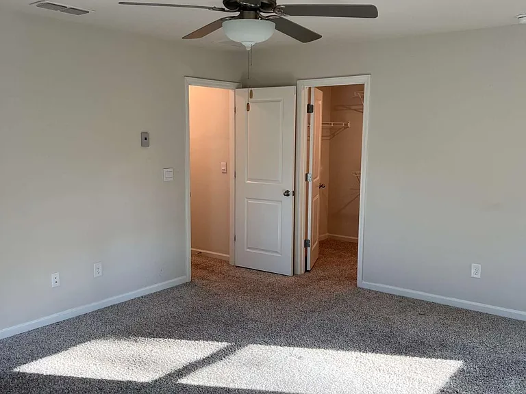 5301 Glade Park Dr — Photo 9
