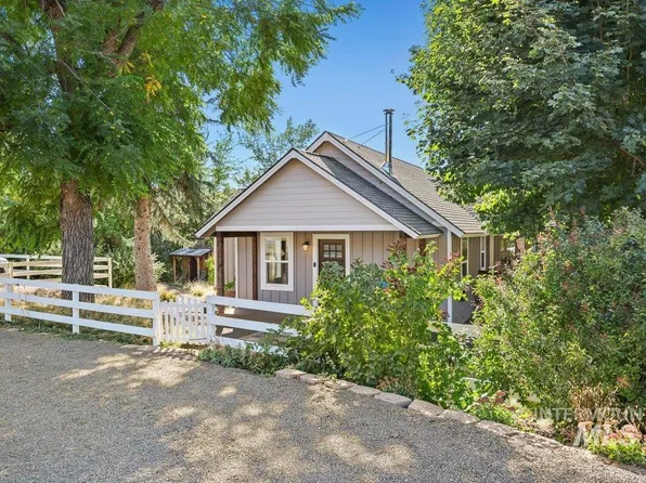 2651 Fruitvale Glendale Rd, Fruitvale, ID 83612