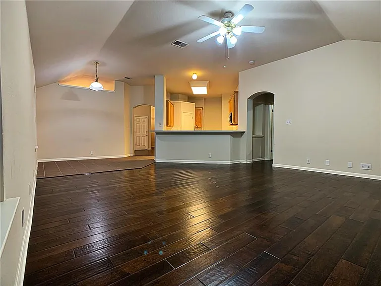 5726 Taylorcrest Dr — Photo 11