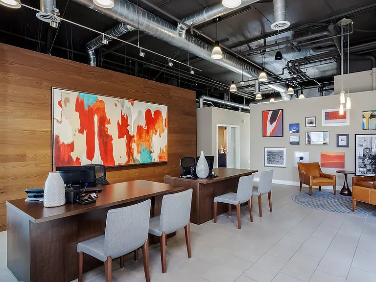 Leasing Center
