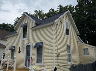 2243 1st Ave, Holland, MI 49424