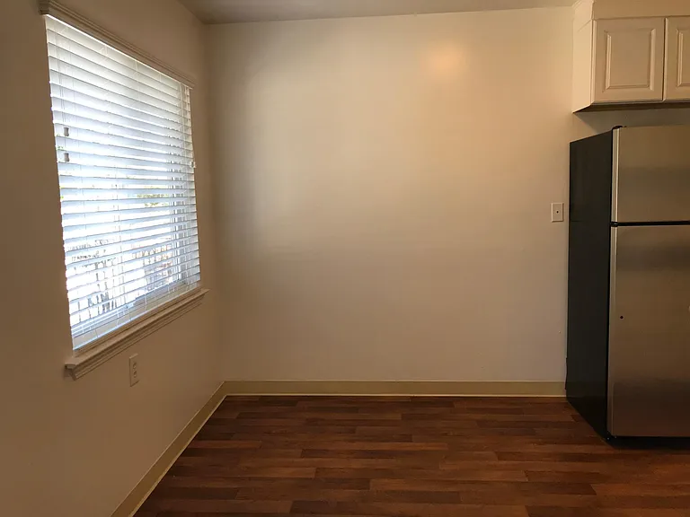 375 Saratoga Ave #9 — Photo 3