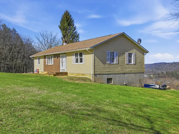 401 Valley View Rd, Wyalusing, PA 18853
