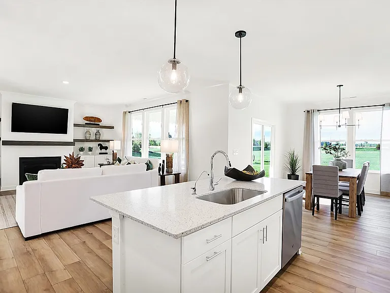 459 Breakwater Dr — Photo 5