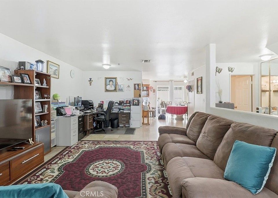 1st image of 9146 Tobias Ave Unit 4