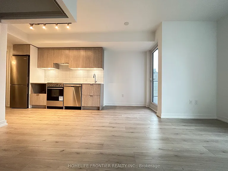 395 Bloor St E #1812 — Photo 10