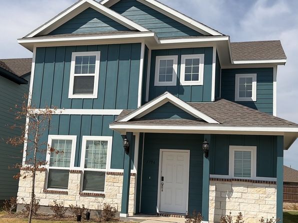 1706 Bluebonnet Ln