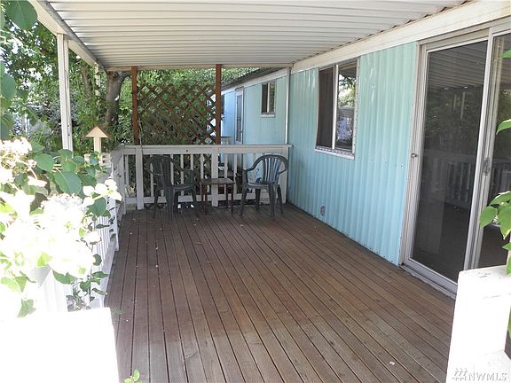 3rd image of 11424 36th Dr NE Unit 71