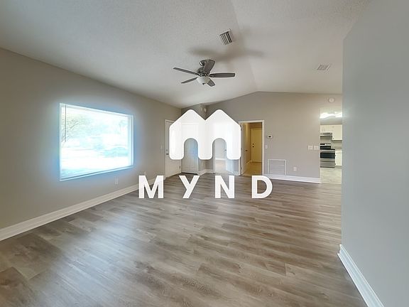 3rd image of 22631 Newfield Ct