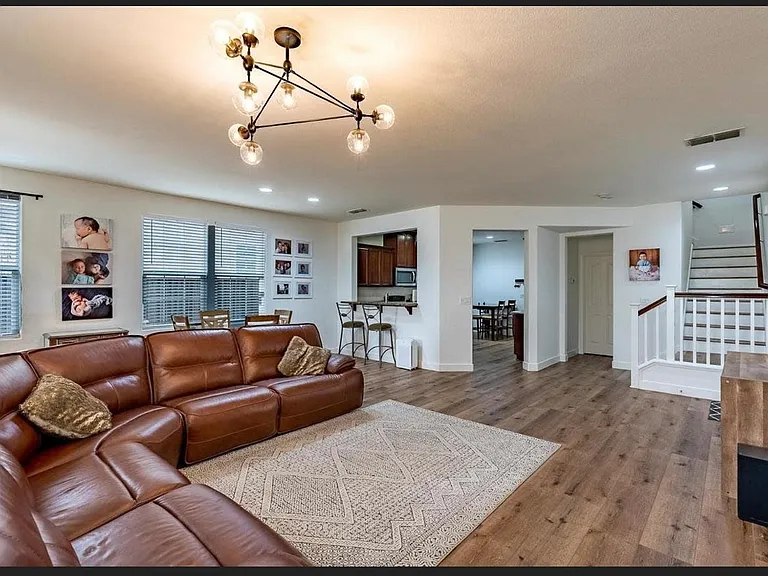 220 Candela Cir — Photo 10